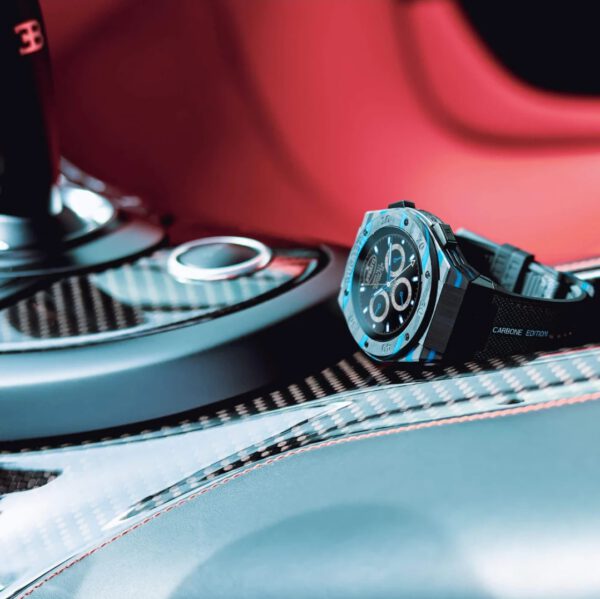 ⁦שעון חכם Bugatti Smartwatch Carbone Limited Edition⁩ – תמונה ⁦6⁩